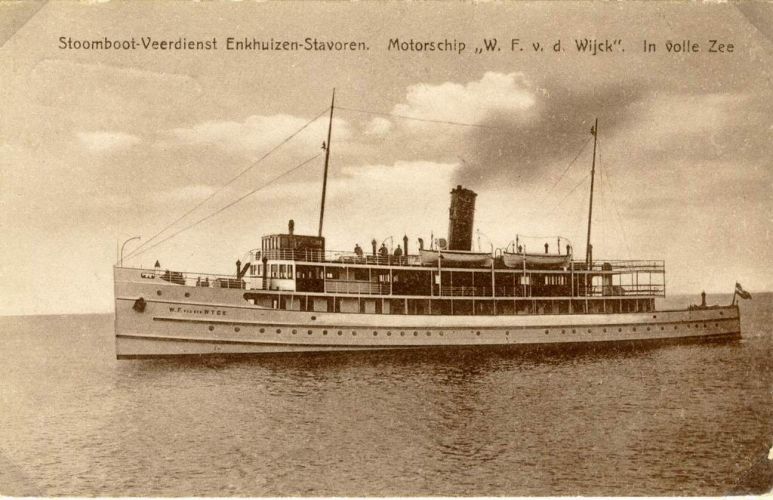 ms W.F. vd Wijck in volle zee